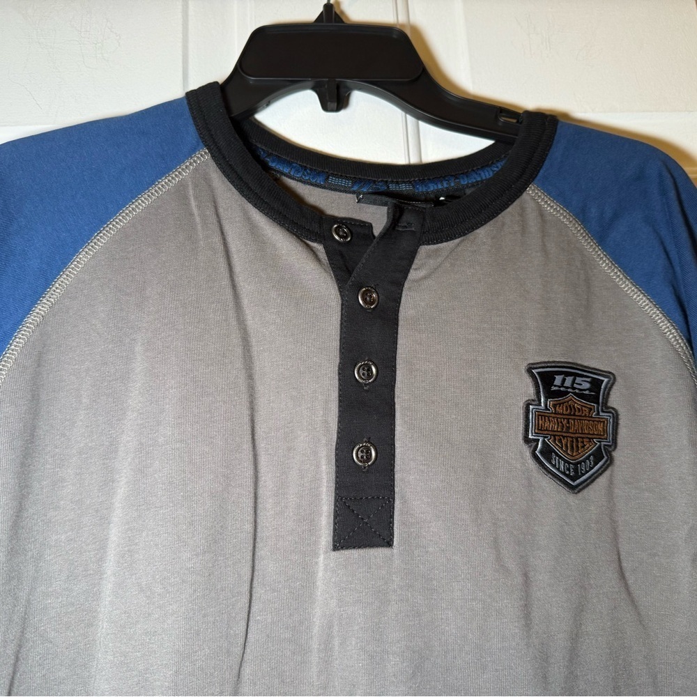 Harley Davidson 115 Anniversary Gray & Blue Henley Heavyweight Logo Back Large - Picture 3 of 9